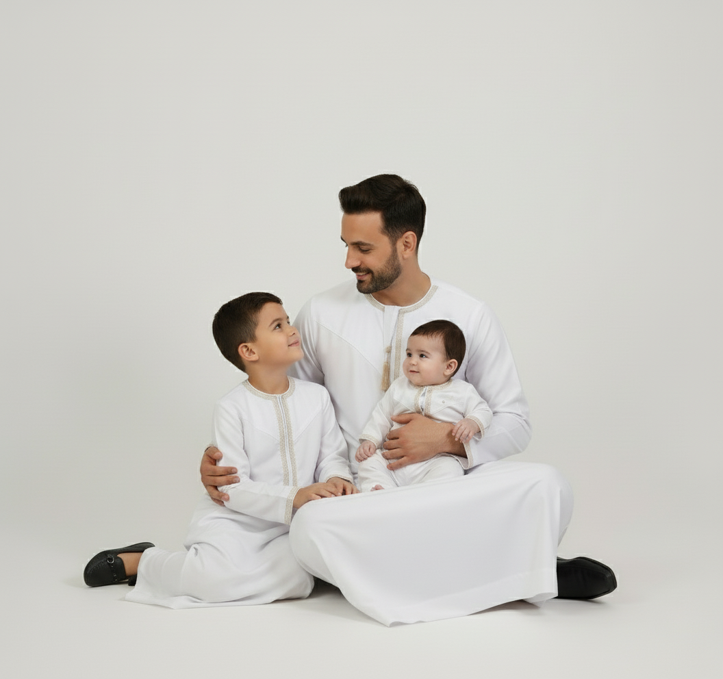 White Premium Omani Mens Thobe with Gold Embroidery and Tassel